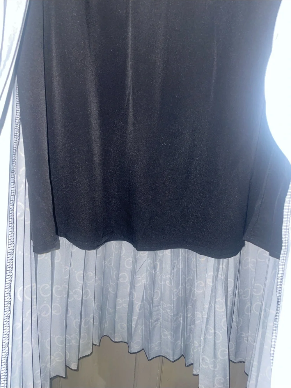 Black & Cream Logo Pleated Midi Skirt w/Branded Waistband & under lining - Picture 2 of 4
